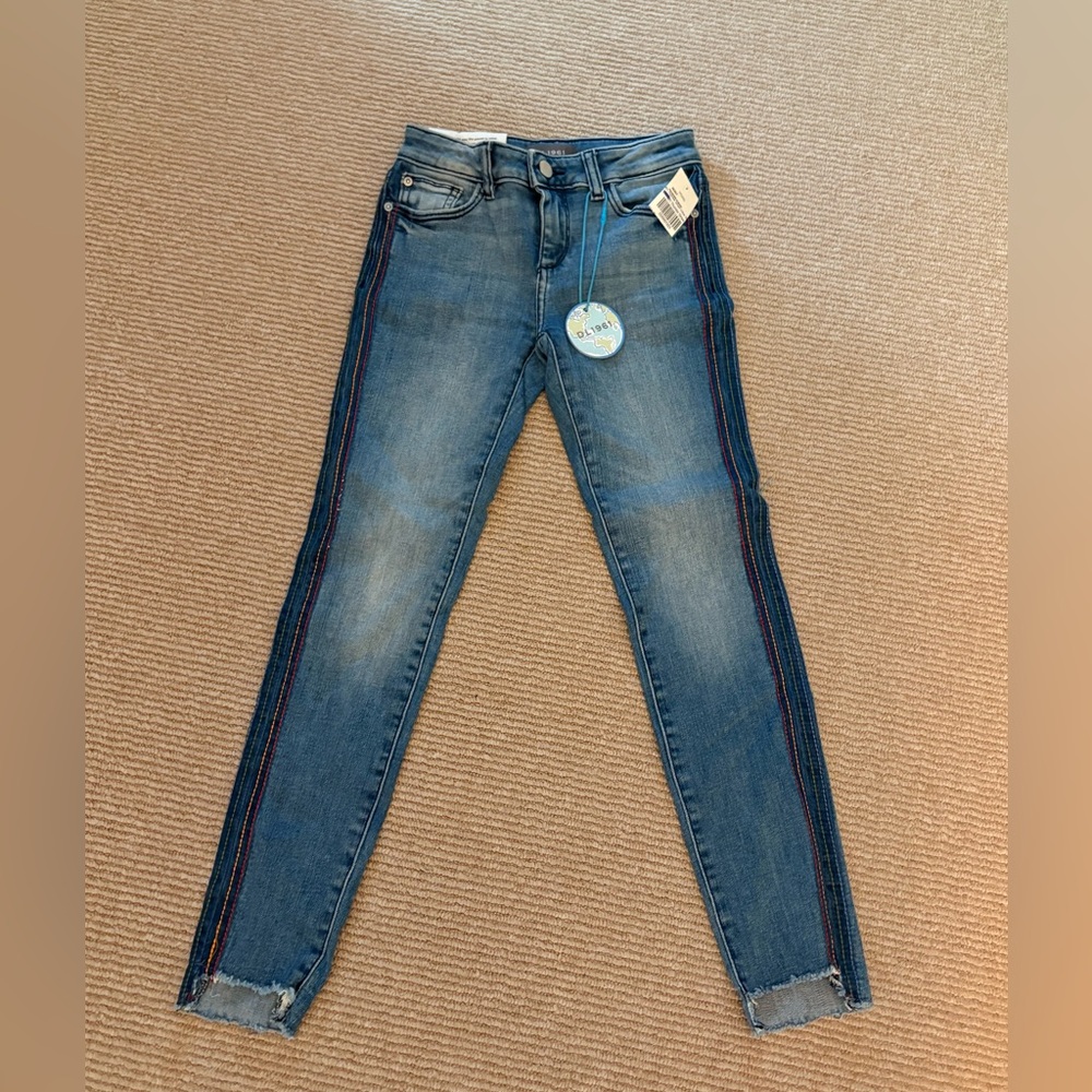 DL1961 CHLOE SKINNY THUNDER STRIPE JEAN size 8